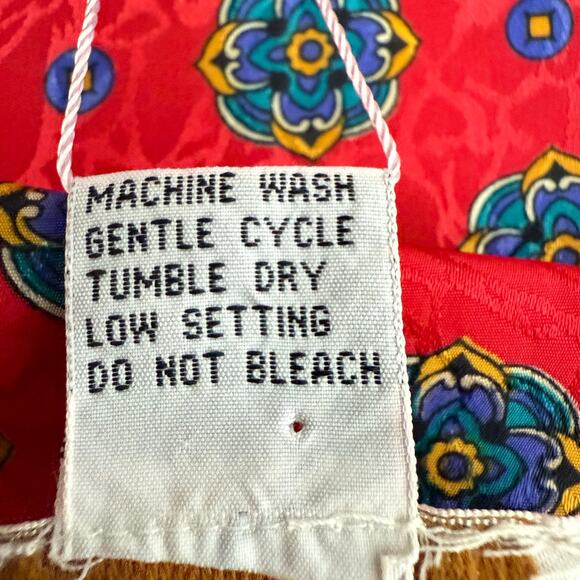 Vintage 1980s Satin Jacquard Printed Button Front Shirt Women 16 XL Red Brocade - Picture 6 of 10